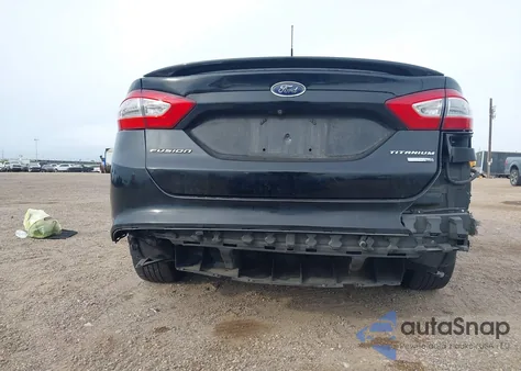 2016 Ford Fusion Titanium из США, поврежденный, VIN 3FA6P0D9XGR346121